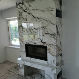 Наращивание боковых выступов и укрепление каркаса камина